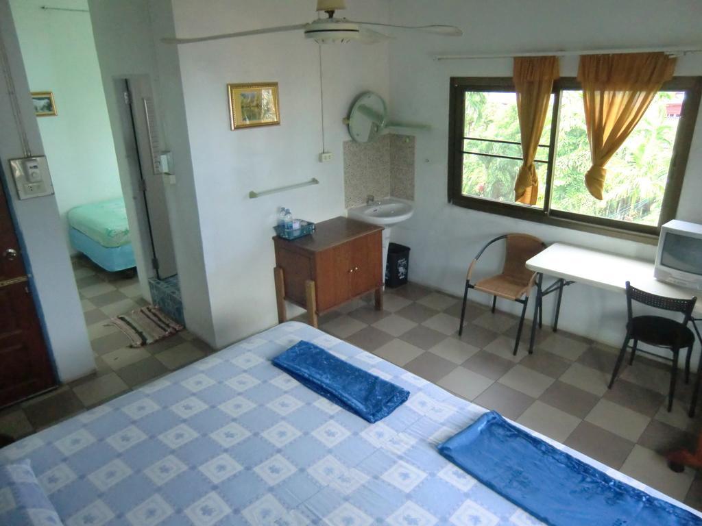 Residence House Trat Pokoj fotografie